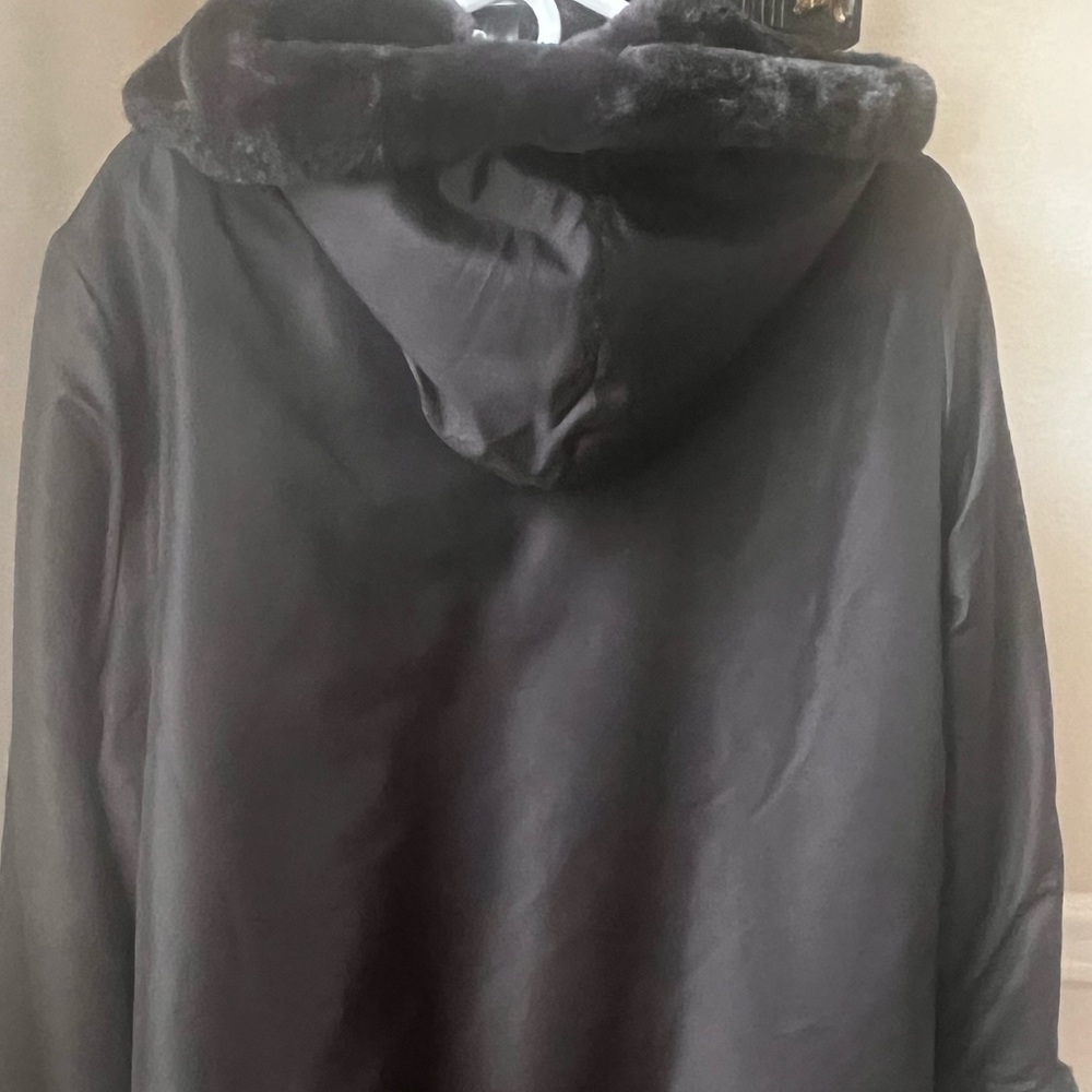 Winter Coat Jacket - Picture 7 of 9